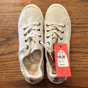NWT Roxy Bayshore Women’s Size 7.5